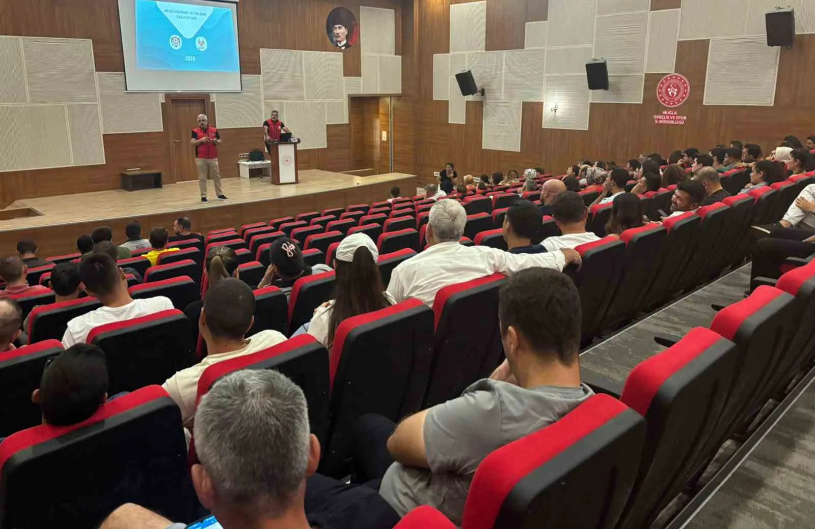 Muğla’da eğitimciler için kritik uyarı: Gençleri terörün pençesinden korumak için seferberlik