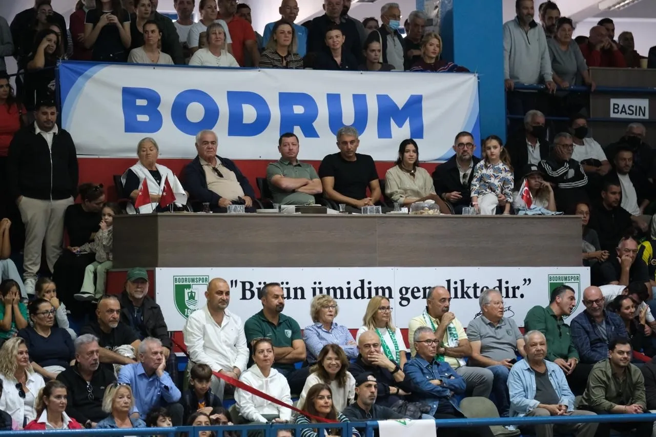 Bodrum’un İncileri fırtına gibi esti: Fenerbahçe karşısında set vermediler