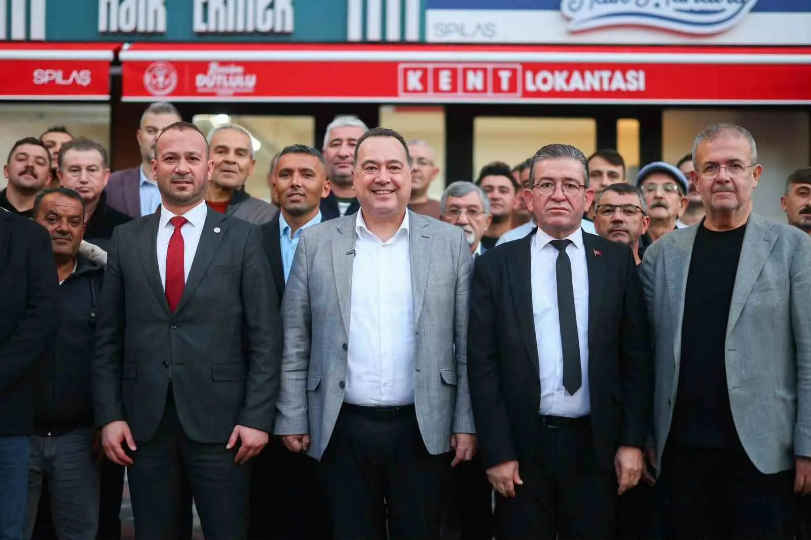 Demirci’de doğal gaz bekleyişi sona eriyor: Üstyapı sorumluluğu ilçe belediyesinde