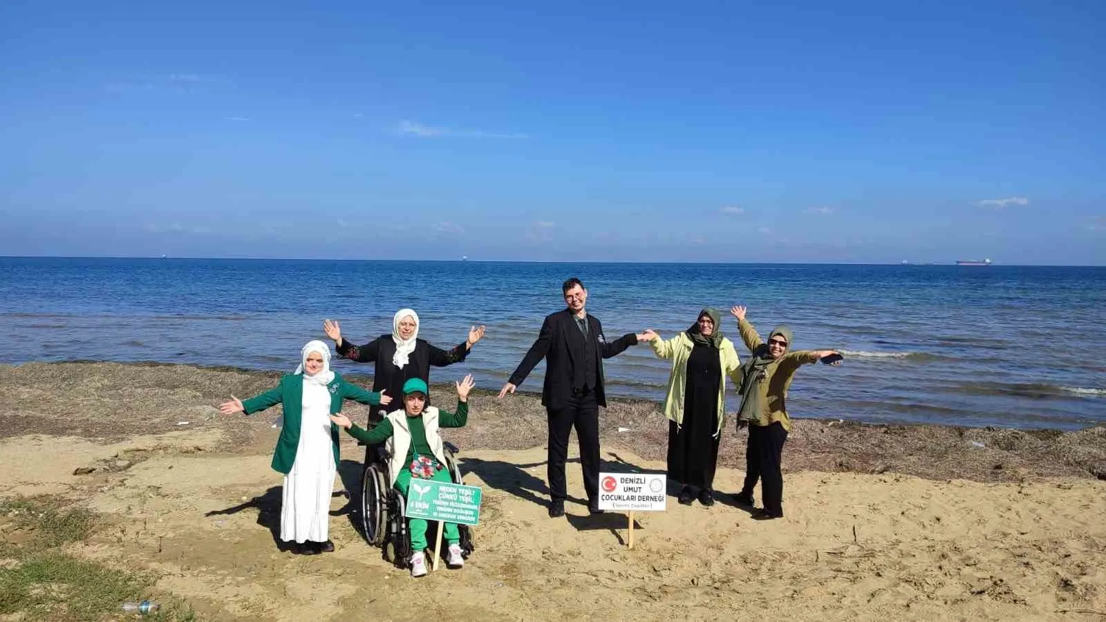 Denizli’den Yalova’ya uzanan iyilik hareketi: 88’lik çınarlar farkındalık için yola çıktı