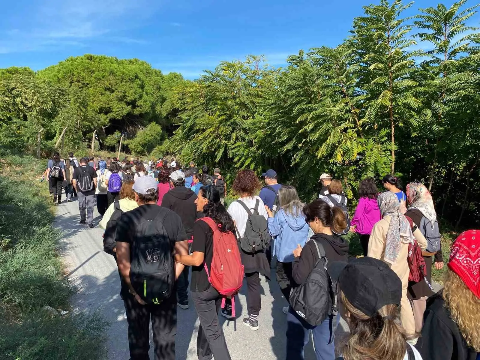 Doğaseverler Kuşadası’nda buluştu: Aydın’da trekking heyecanı başladı