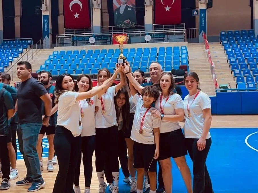 Köşk’ün sultanları sahada tarih yazdı: Hedef Muğla’daki büyük final