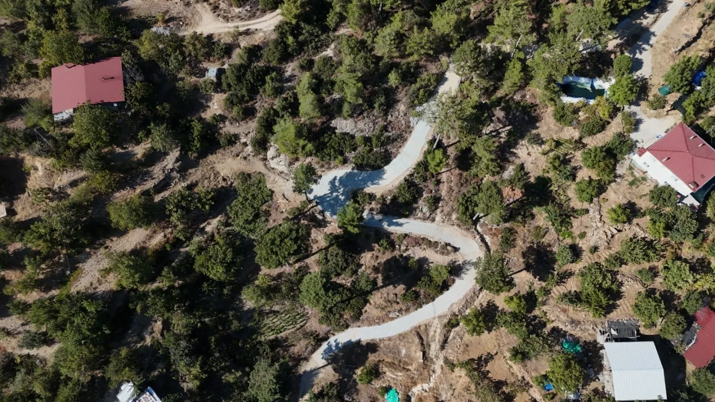 Madran’da imece ruhu kazandı: Yayla yolunda ulaşım konforu arttı