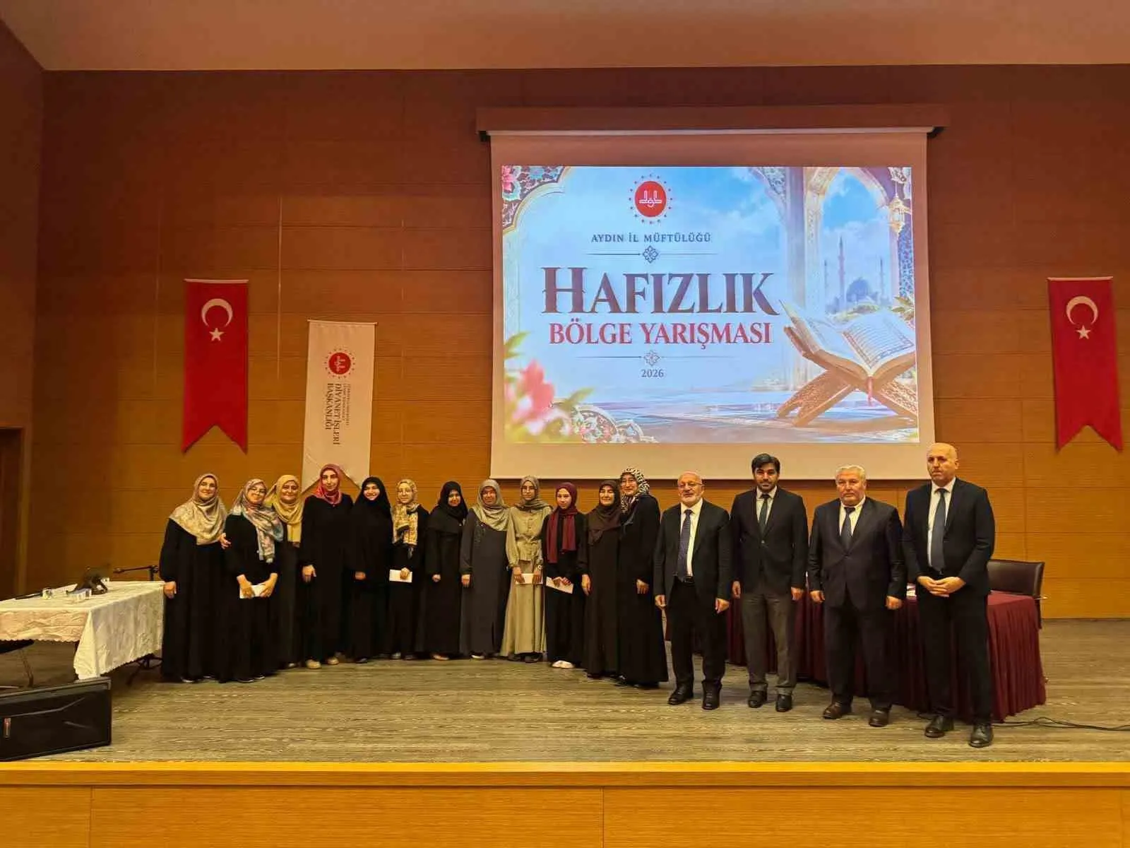 Aydın’da hafızlık heyecanı: Bölgenin en iyileri ödüllerini aldı