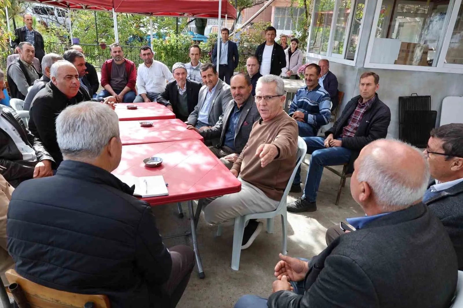 Nazilli’nin kestane üreticisine Başkan Tetik’ten kalkınma sözü