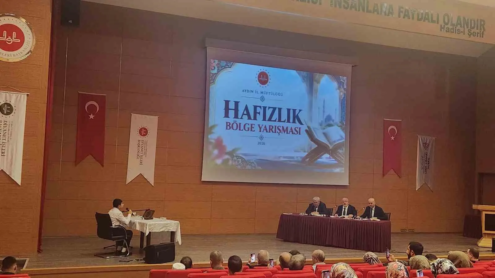 Aydın’da hafızlık heyecanı: Bölgenin en iyileri ödüllerini aldı