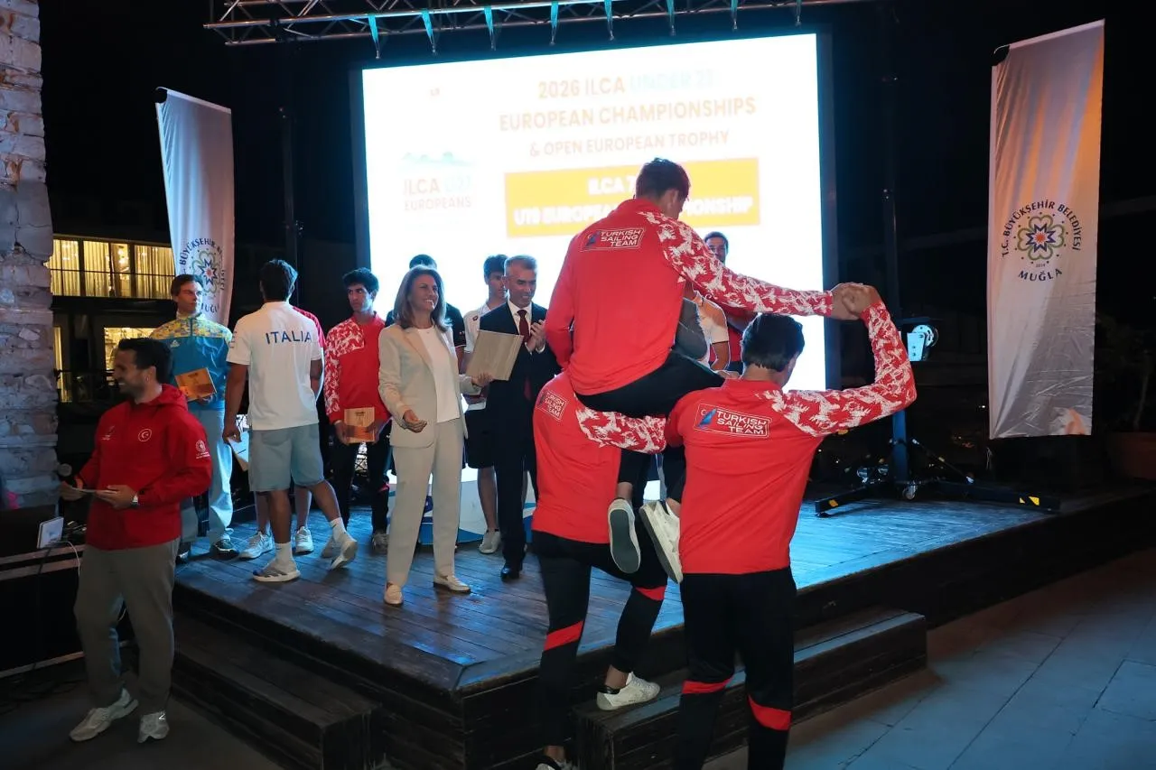 Bodrum’da yelken rüzgarı dindi: Genç sporcular madalyalarına kavuştu