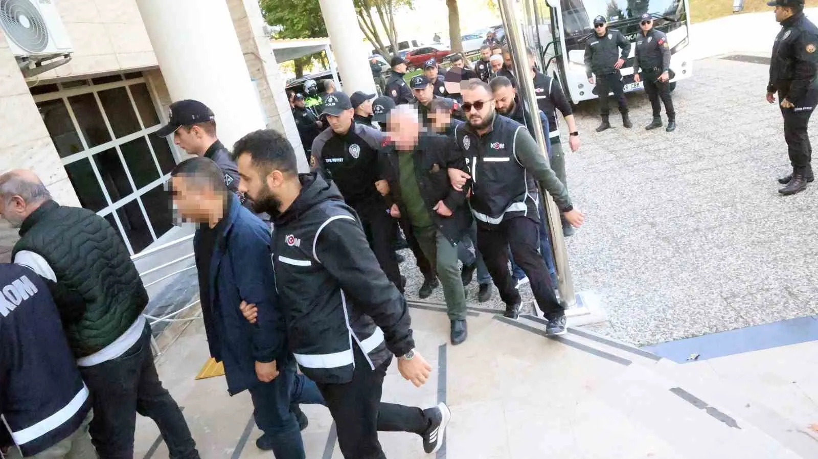Milas Belediyesi’nde milyarlık vurgun iddiası: Başkan Topuz dahil 20 isim adliyede