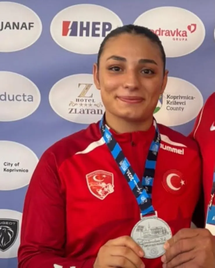Minderin yeni yıldızı Aydın’dan çıktı: Suna Durmaz Balkan ikincisi oldu
