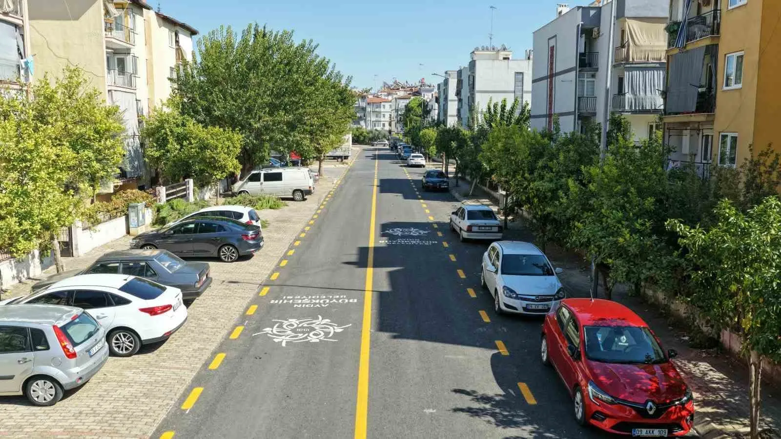 Efeler'de ulaşım konforu arttı: Dedekuyusu Caddesi yenilendi