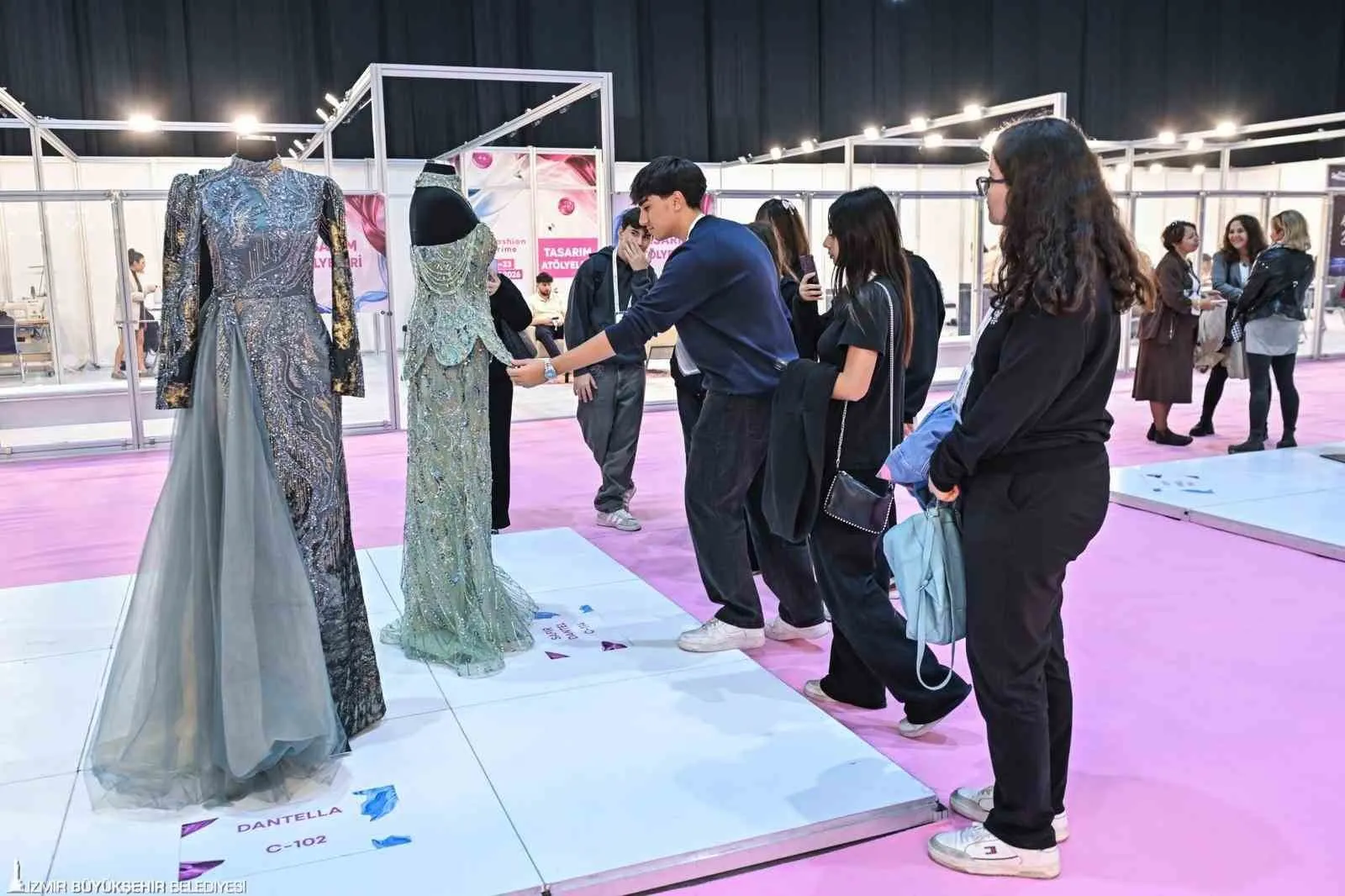 Tekstil dünyasının rotası İzmir’e döndü: Fashion Prime ile dev iş birliği rüzgarı