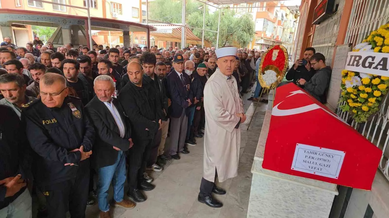 Nazilli kahramanını dualarla uğurladı: Gazi Tahir Güney son yolculuğuna çıktı
