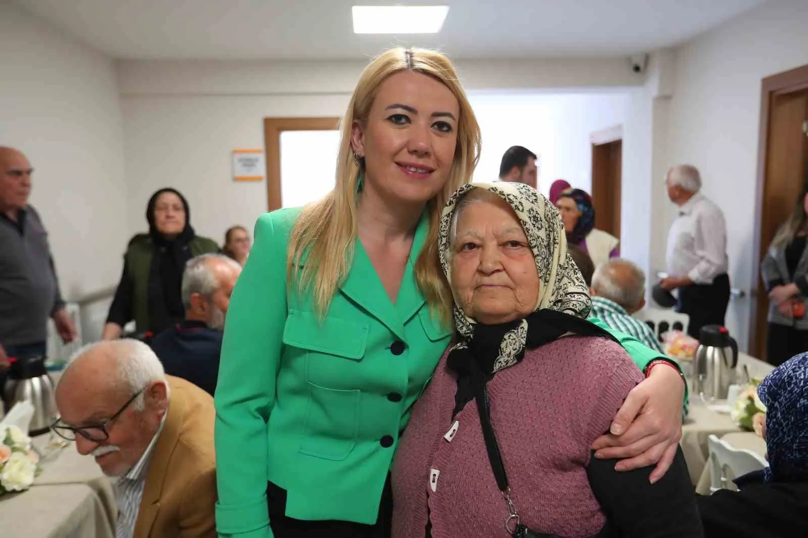 Şeniz Doğan’dan 1 Ekim mesajı: Yaşlılarımız başımızın tacı