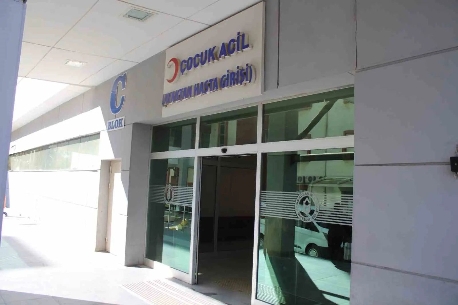 Okulda korkutan öğle arası: Evden getirilen yemek hastanelik etti