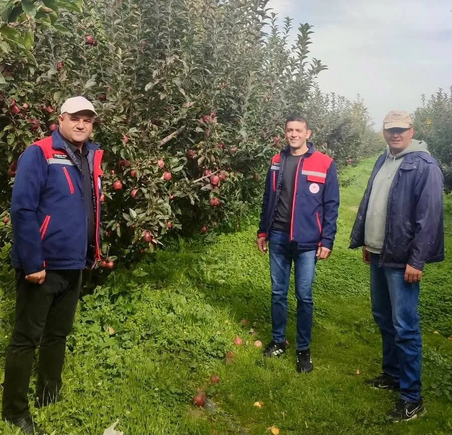 Çay ovasında tarımsal mesai: Üreticinin tarlasındaki sorunlar mercek altına alındı