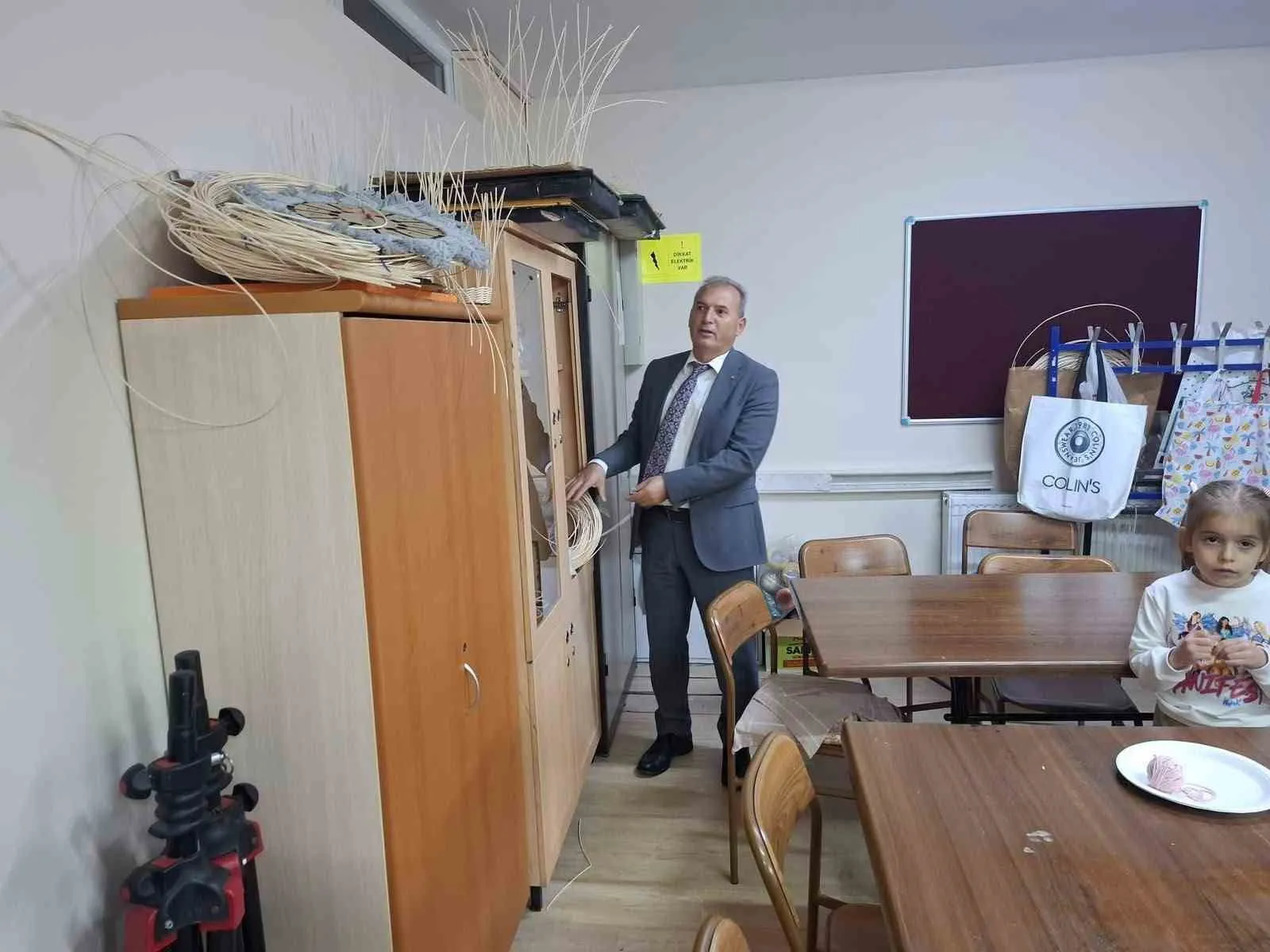 Sarıgöl'de eğitim mesaisi: Yöneticilerden saha denetimi