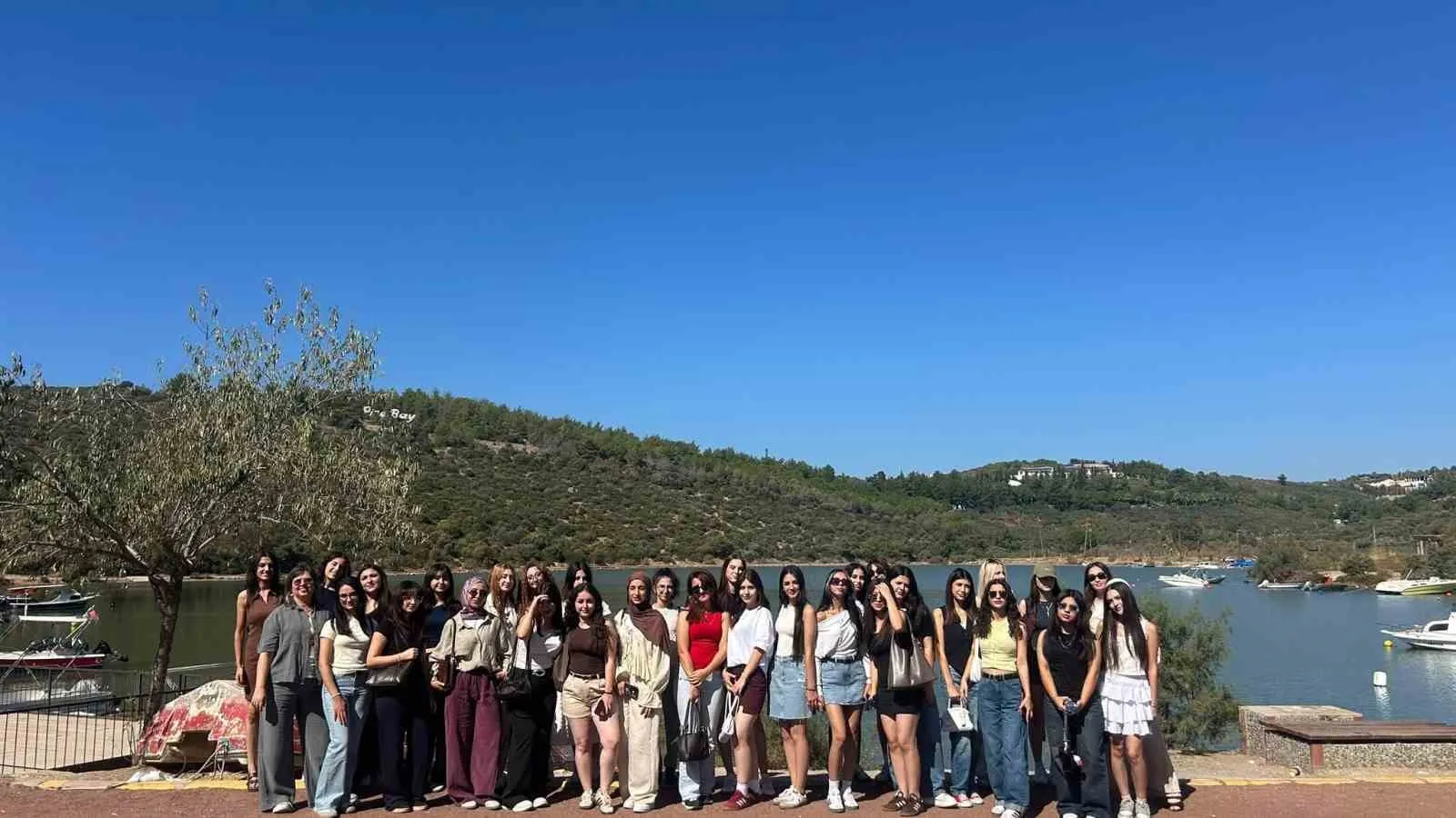 Aydınlı gençler rotayı tarihe ve doğaya çevirdi: Gelin Tanış Olalım ile keşif yolculuğu