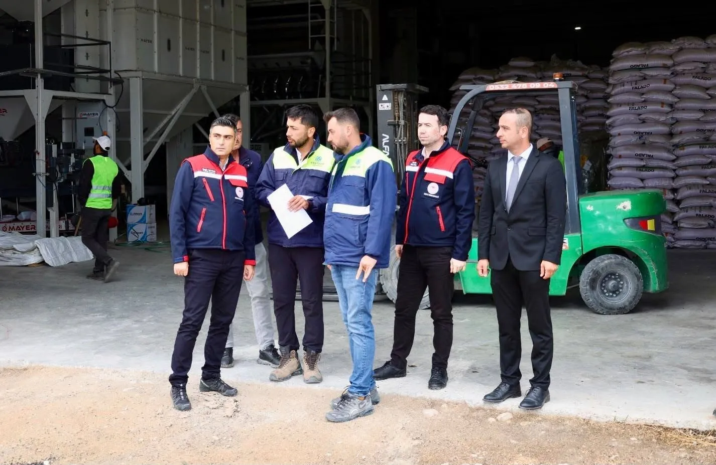 Afyonkarahisar’da tarımın kalbi Emirdağ’da atıyor: Tohumluk ayçiçeğinde titiz takip