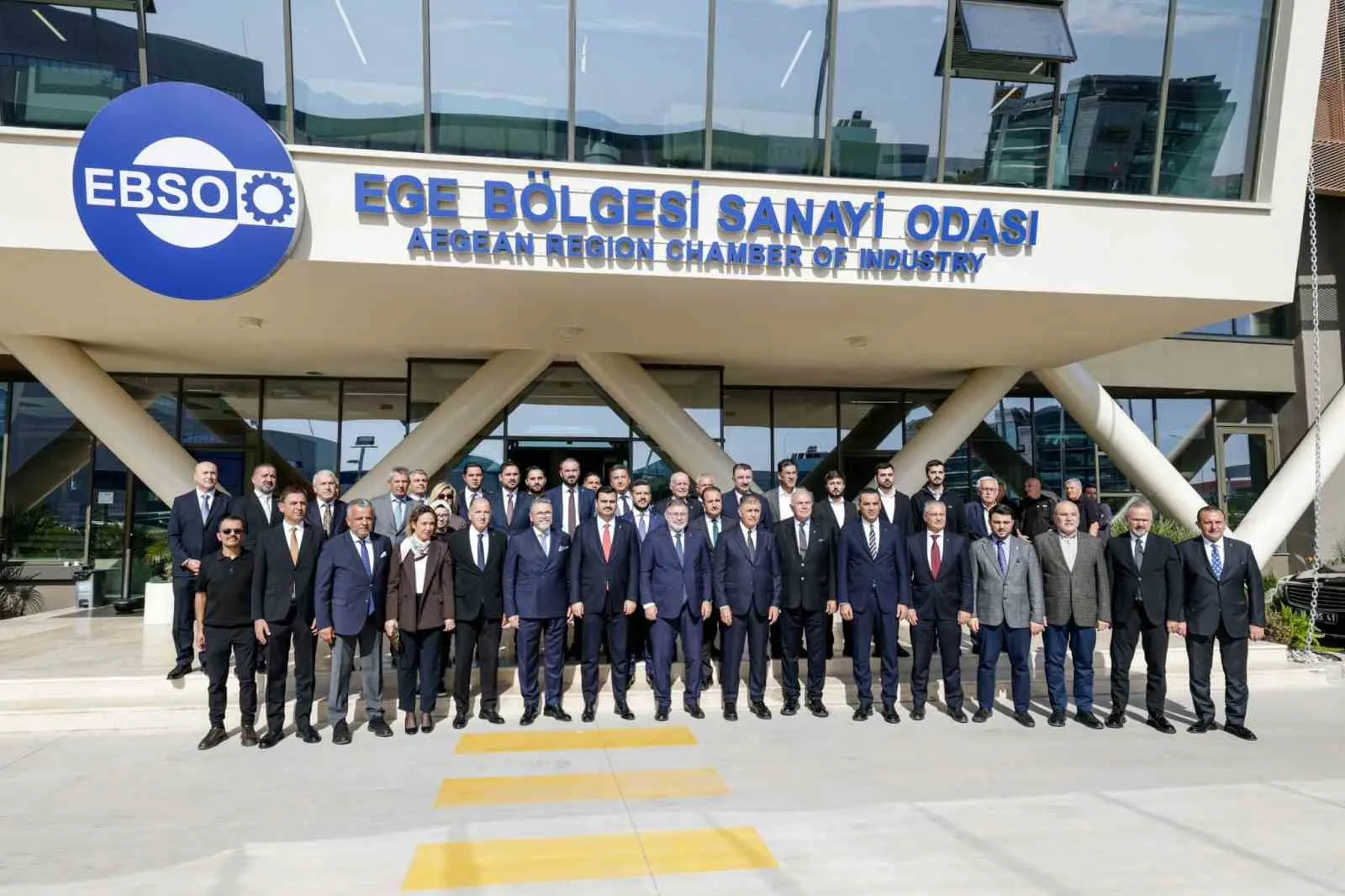 İzmir sanayisinde yeni dönem: Başkan Tugay'dan ortak akıl vurgusu