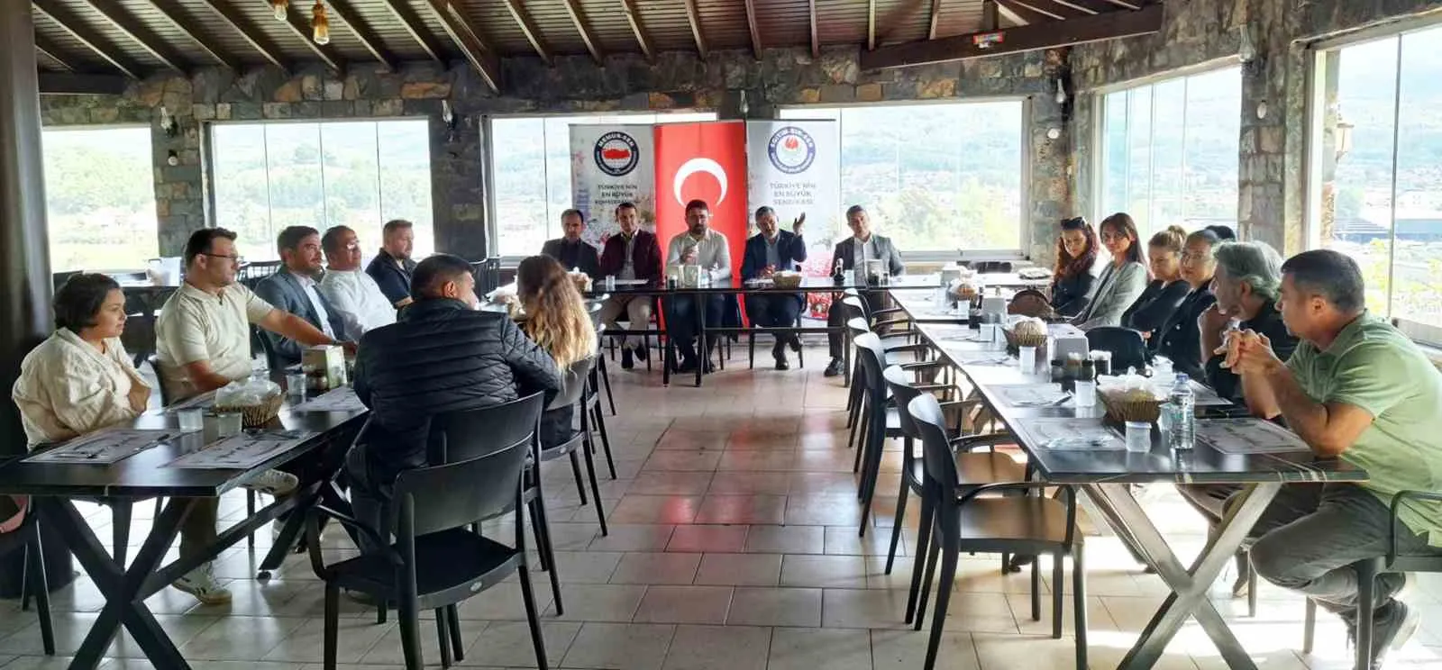 Muğla’da sendikal yol haritası belirlendi: Eğitim-Bir-Sen’den saha seferberliği