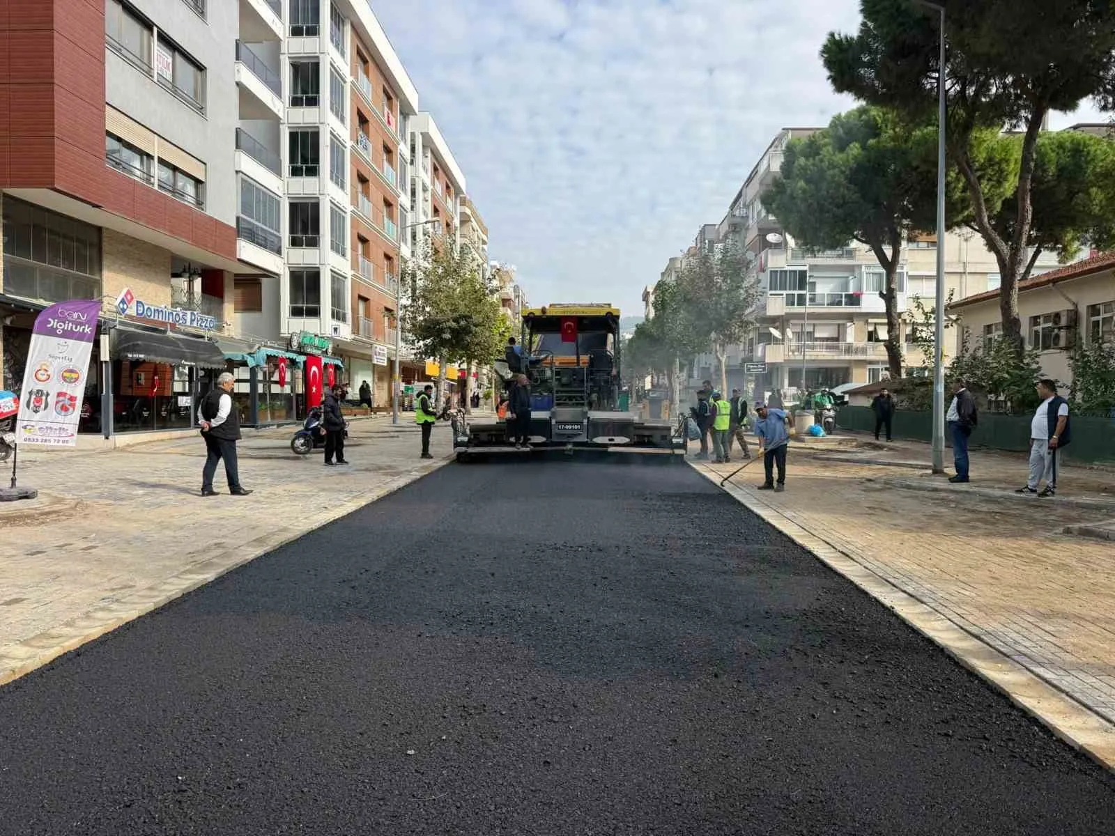 Aydın’ın dört bir yanında ulaşım seferberliği: Yollar modern standartlara kavuşuyor