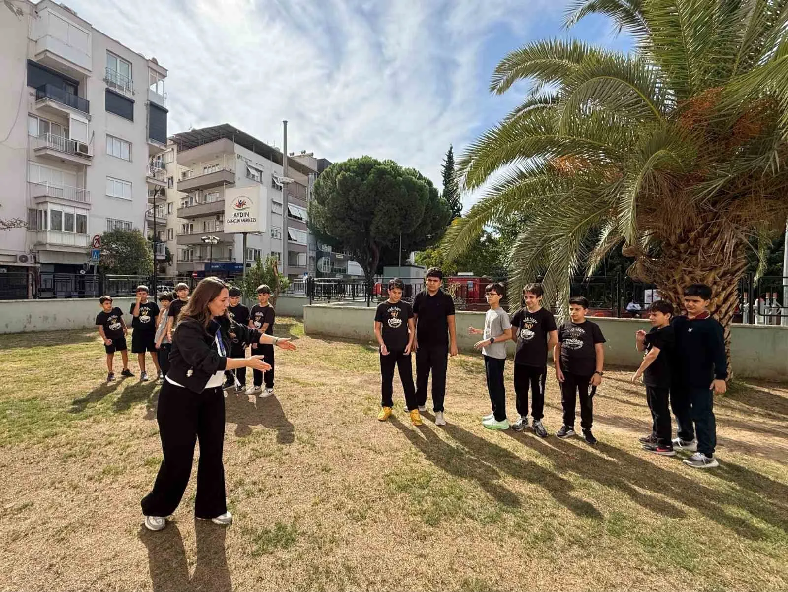 Minik öğrenciler teknolojinin kalbine girdi: Aydın’da atölye turu