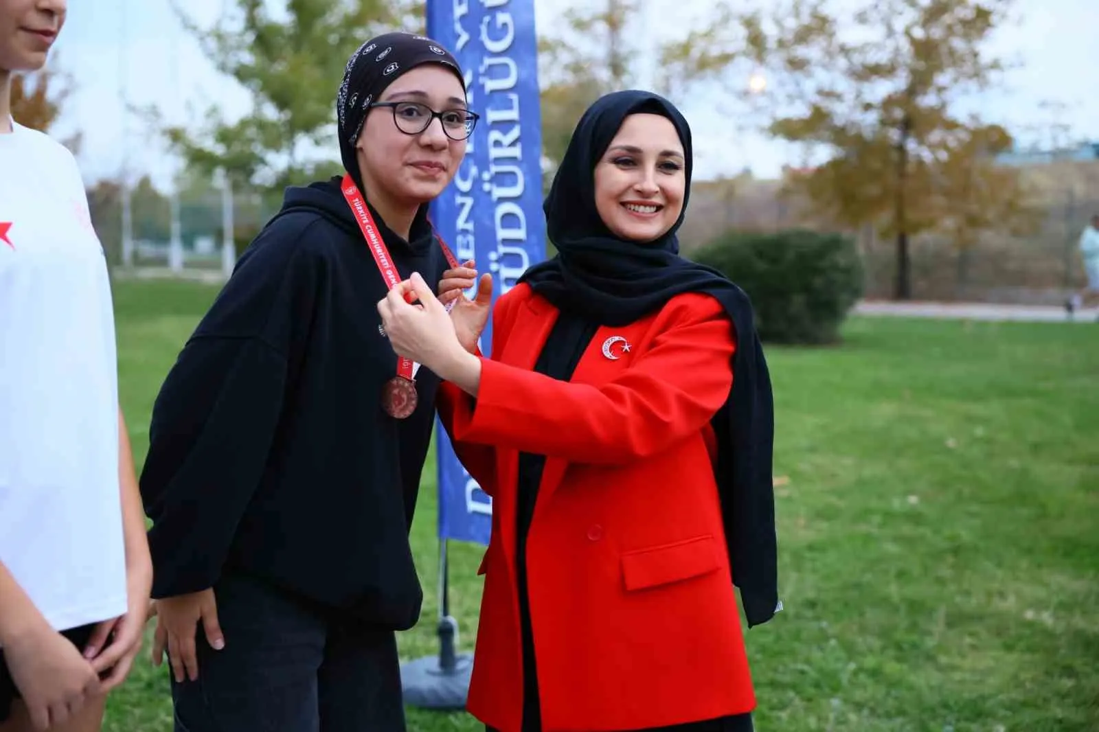 Merkezefendi'de atletler Cumhuriyet için koştu: Albayrak'ta bayram şöleni