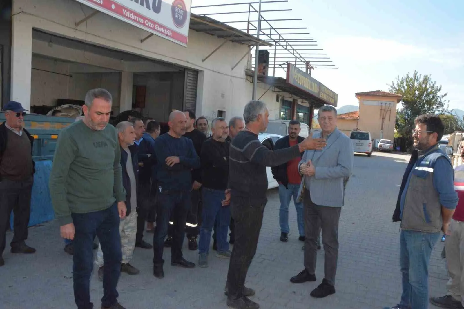 Ortaklar sanayisinde yol krizi: Bin kişi çözüm bekliyor