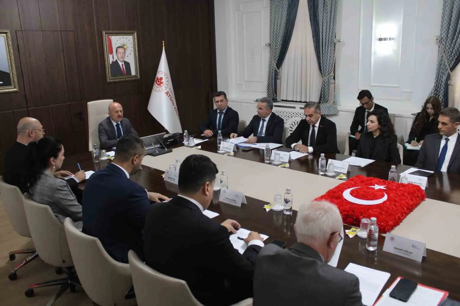 Aydın iş dünyasında istihdam hareketliliği: Kayıtlı işgücü 96 bini aştı