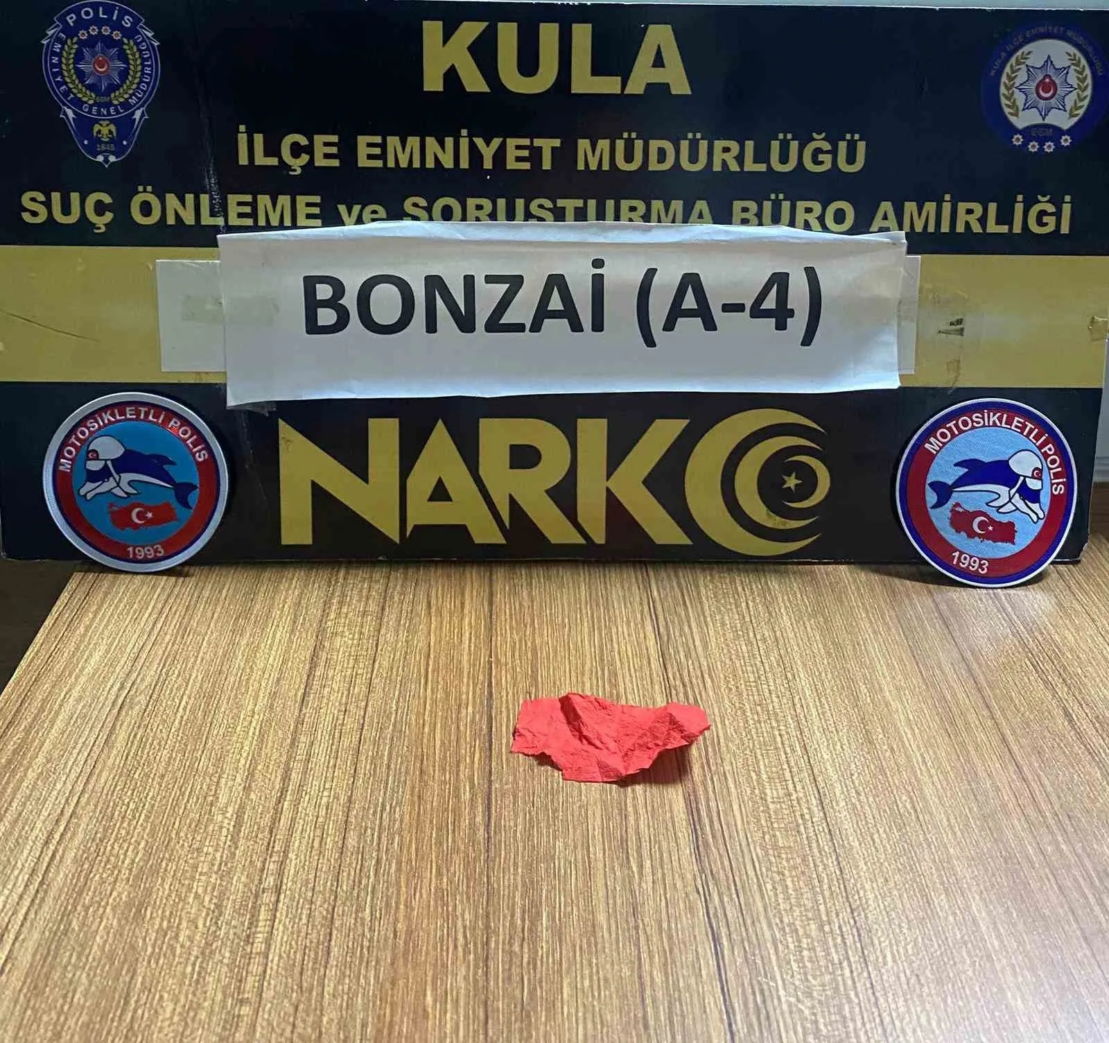 Manisa'da şafak operasyonu: 11 kişi demir parmaklıklar ardında