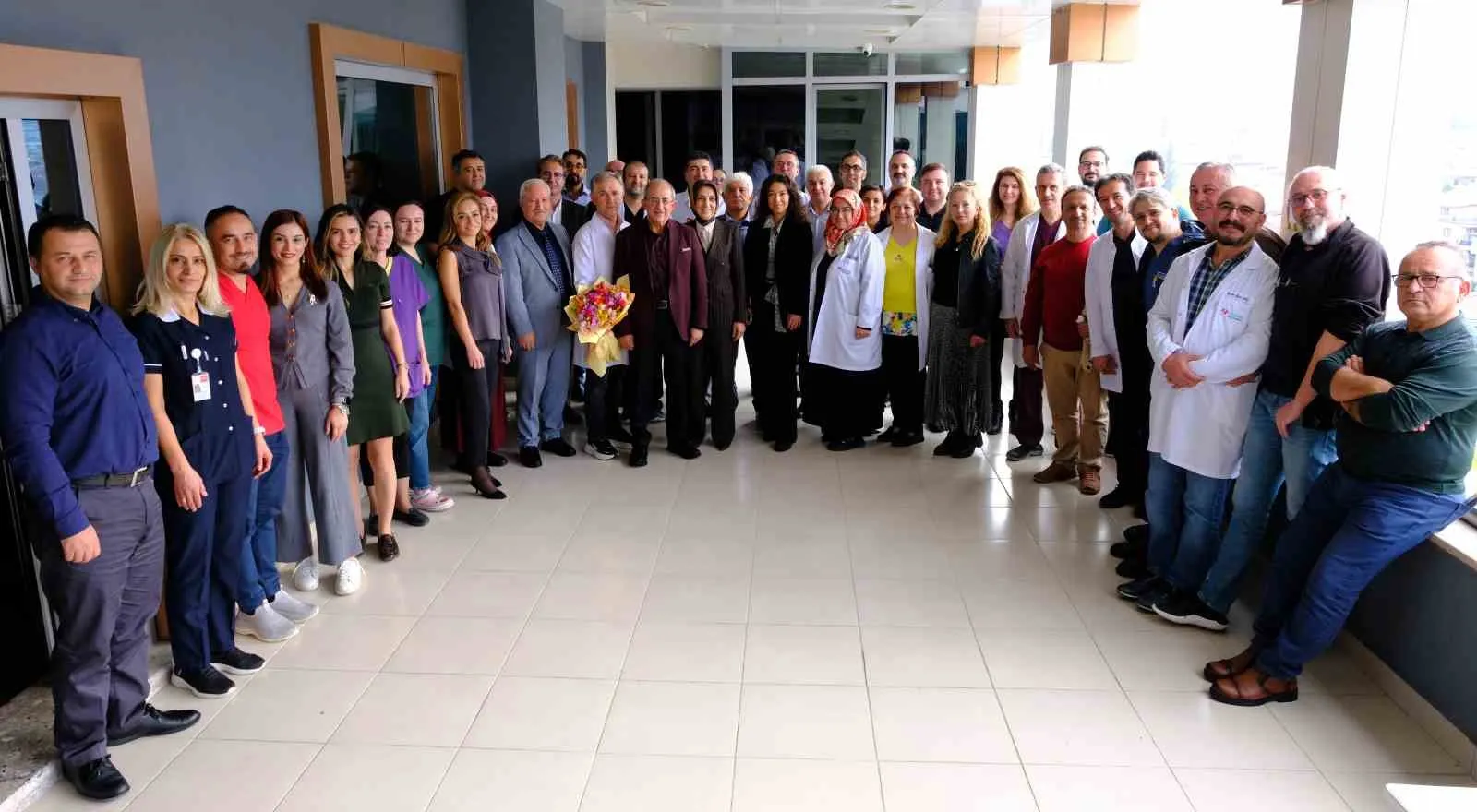 Denizli Tekden Hastanesinde bayrak değişimi: Yeni dönem Prof. Dr. Erdem’e emanet