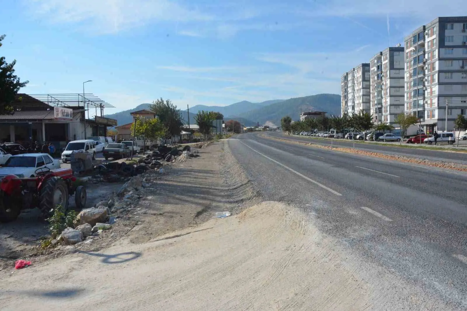 Ortaklar sanayisinde yol krizi: Bin kişi çözüm bekliyor