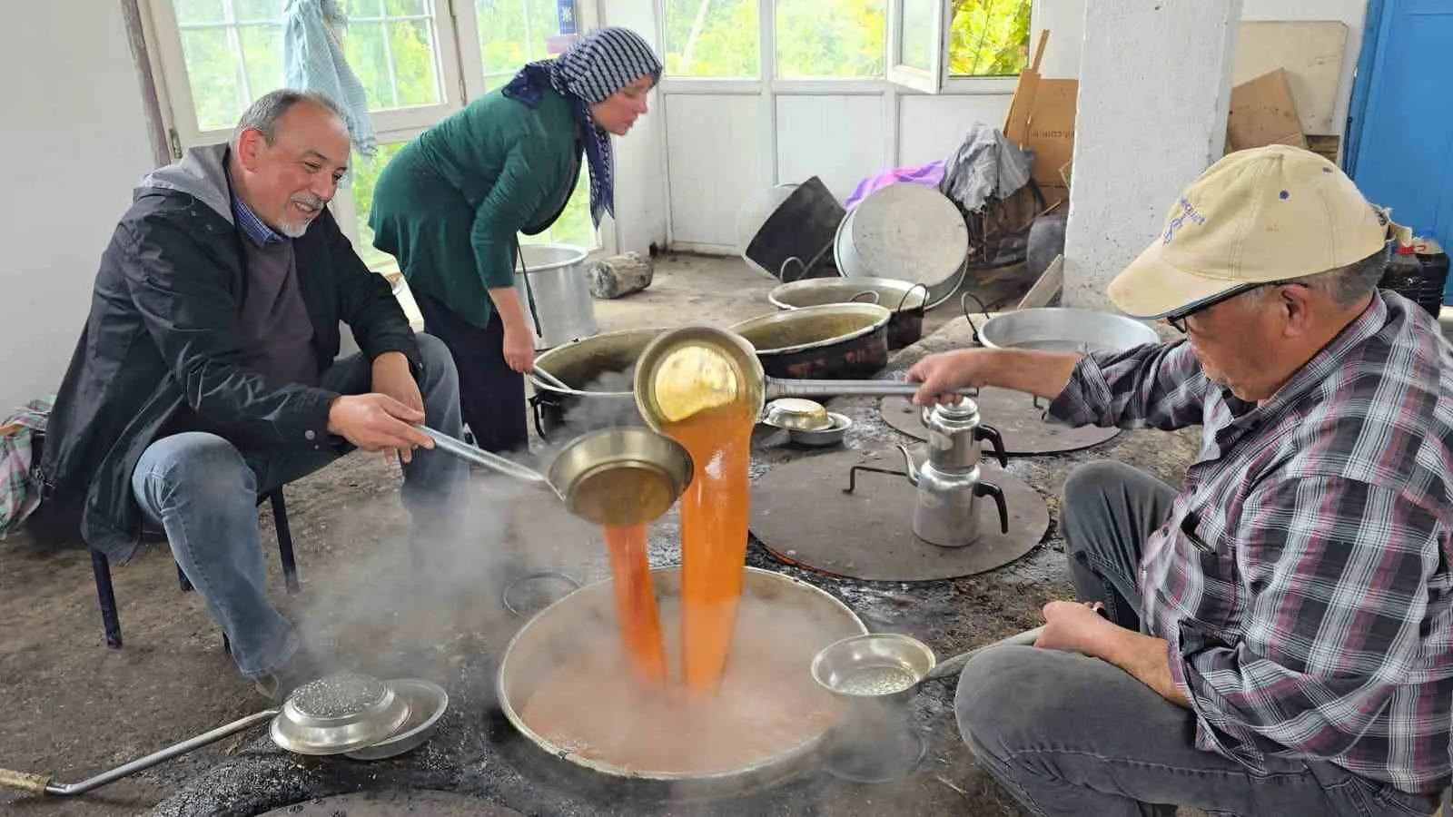 Tavas’ta asırlık lezzet şöleni: 650 yıllık gelenek imeceyle hayat buluyor