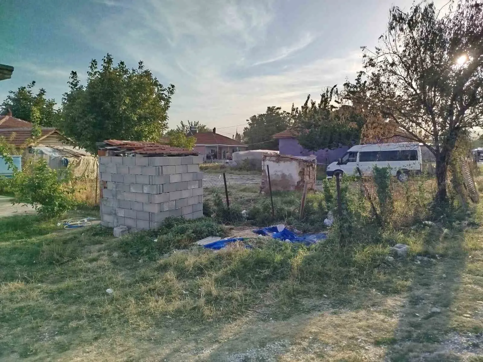 Çivril’de kanlı hesaplaşma: Komşular arasındaki silahlı kavgada 6 kişi cezaevine gönderildi