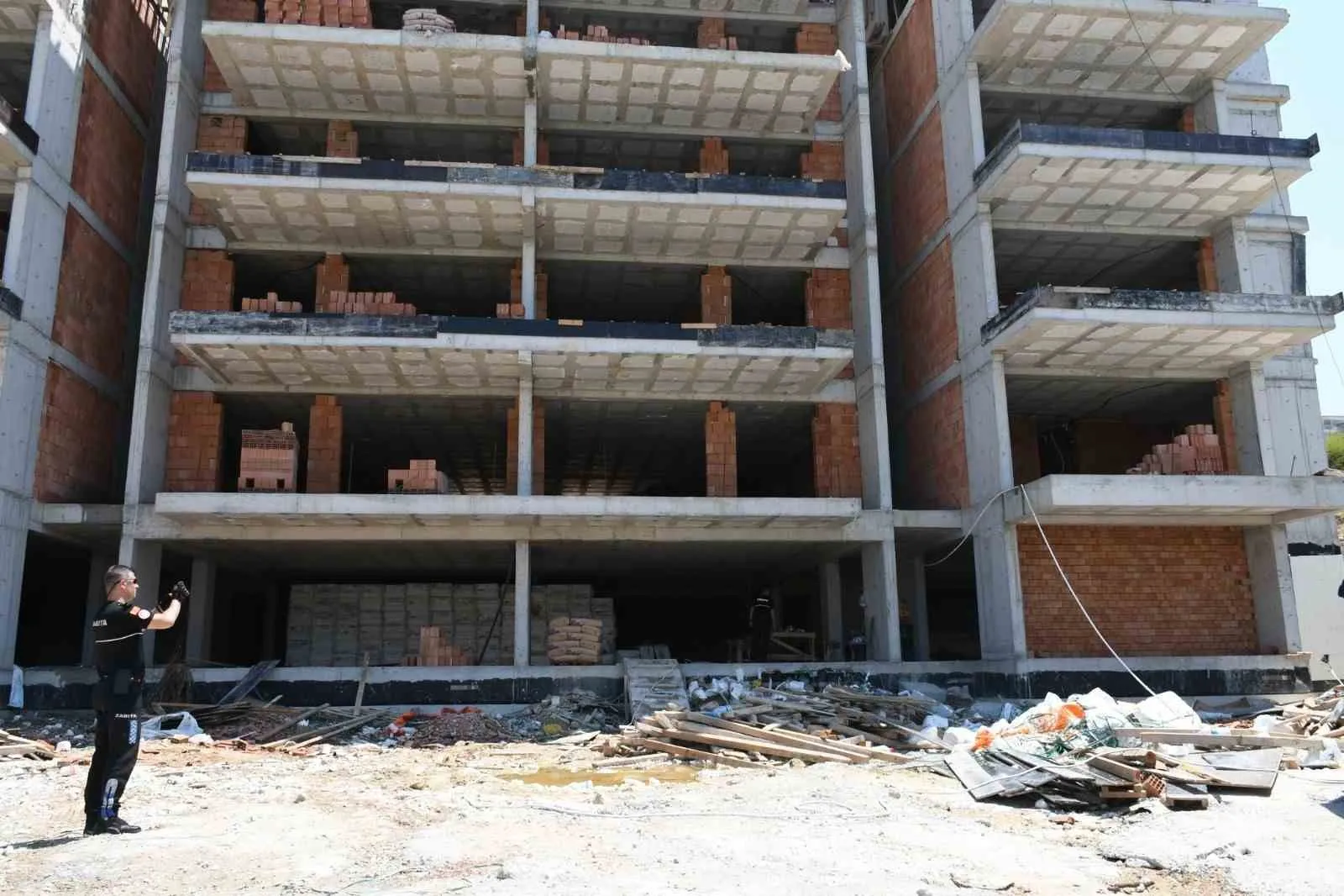 Turizm sezonunda gürültüye geçit yok: Kuşadası'nda yasak dinlemeyenlere ağır fatura