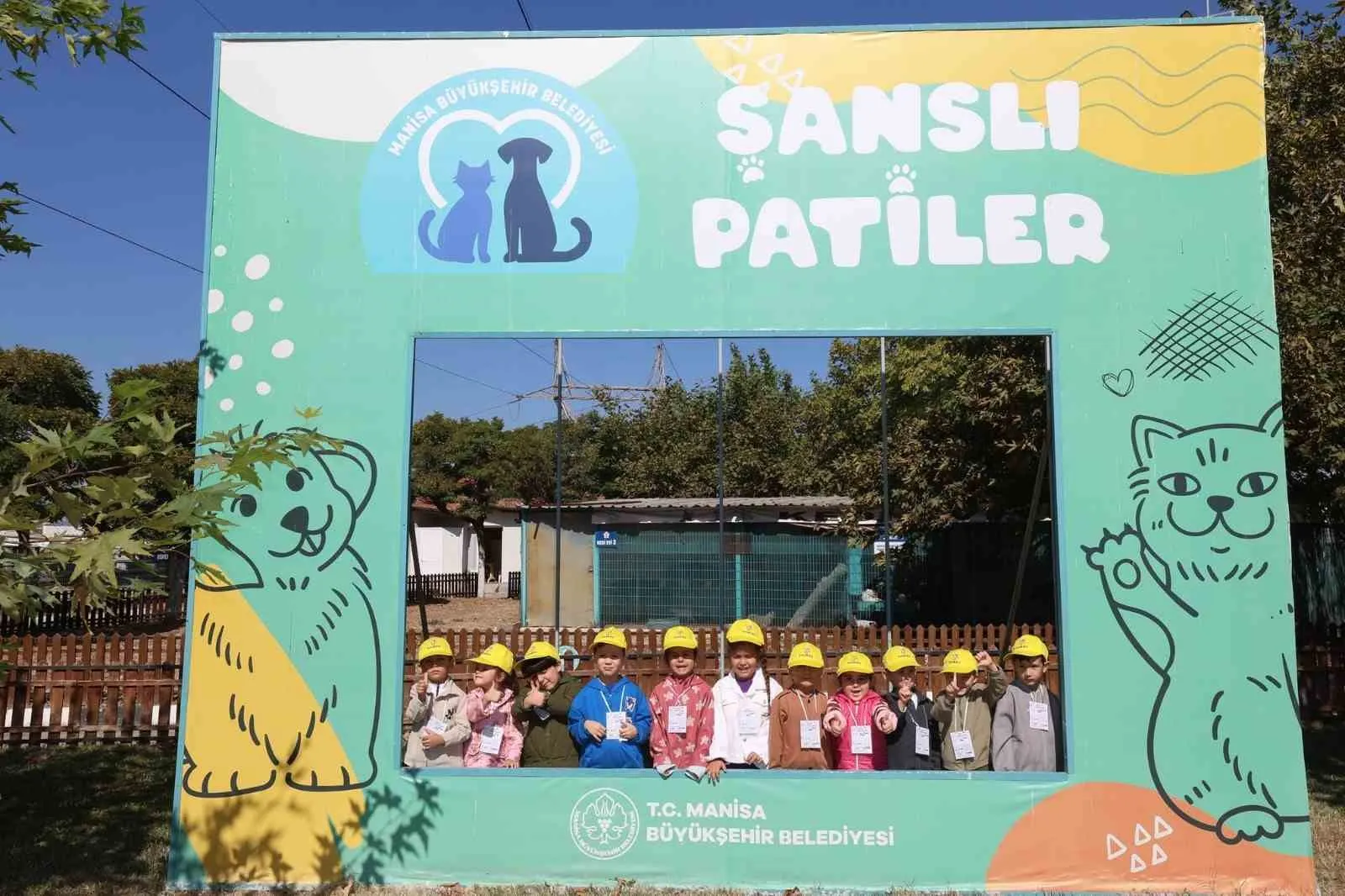 Miniklerden anlamlı ziyaret: Şanslı Patiler’de sevgi dolu anlar