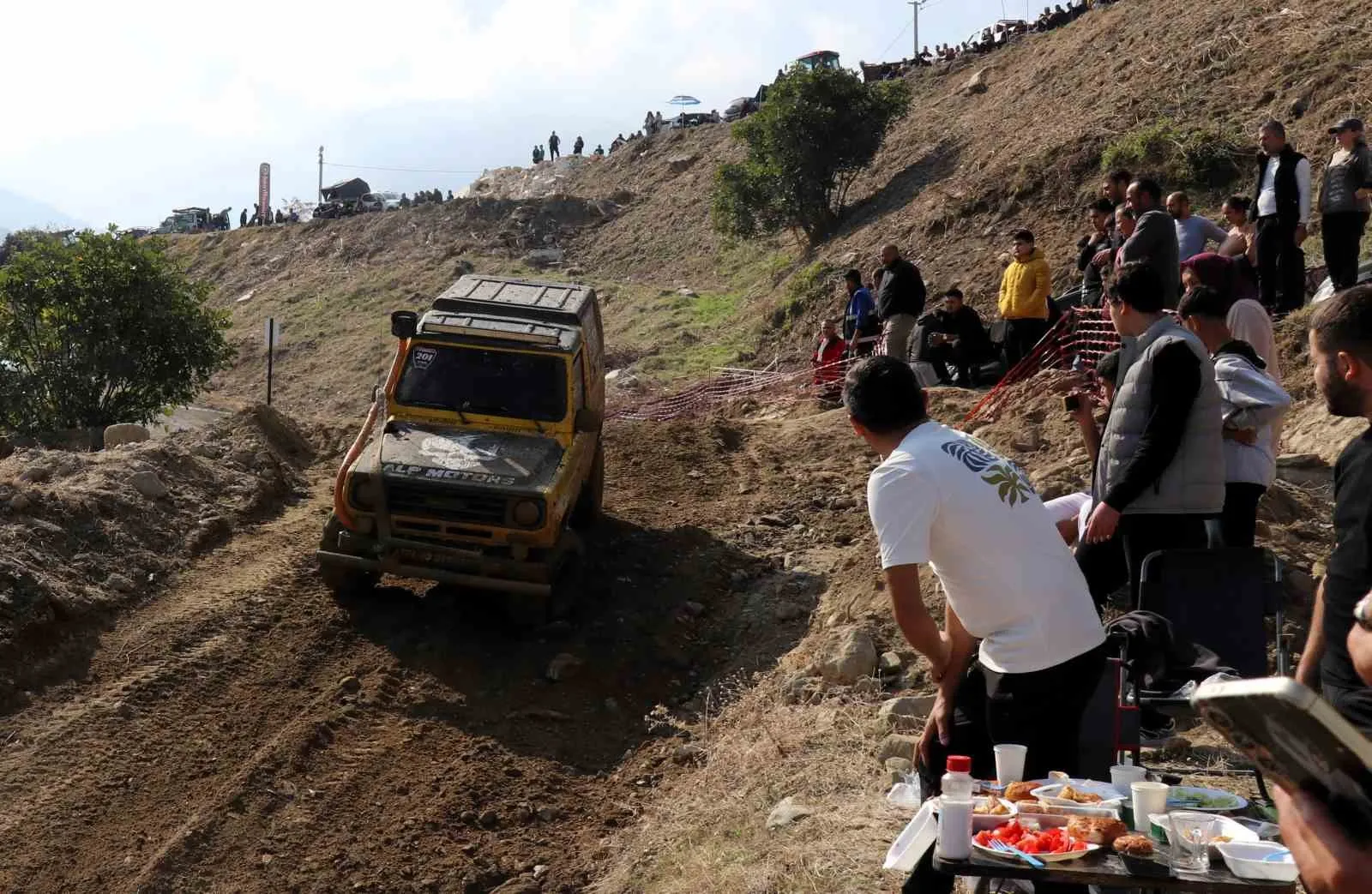 Babadağ’da motor sesleri yükseldi: Off-road tutkunları rekor katılım için buluştu