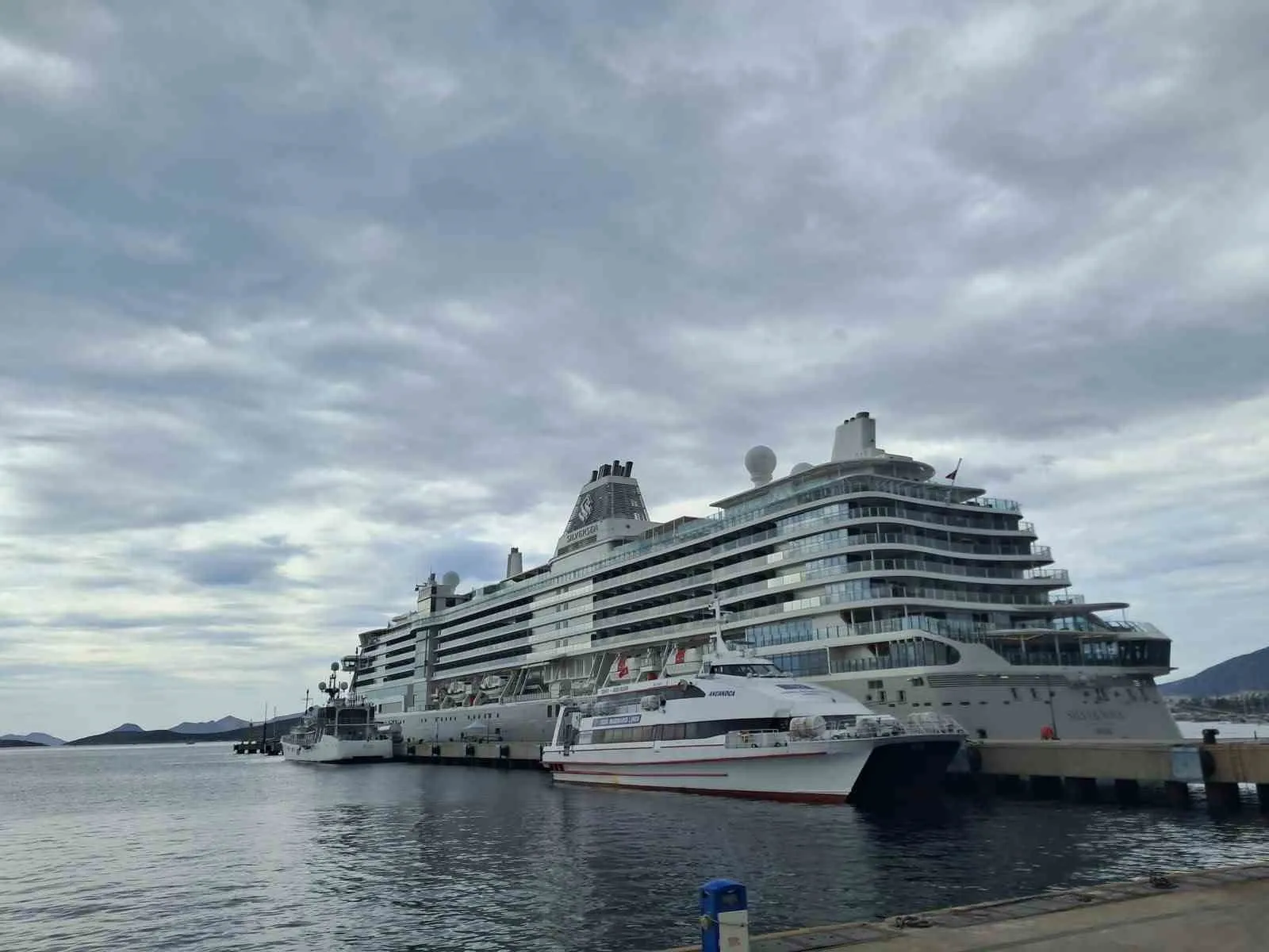 Ege'nin incisi Silver Nova'yı ağırladı: Bodrum çarşısında hareketli saatler
