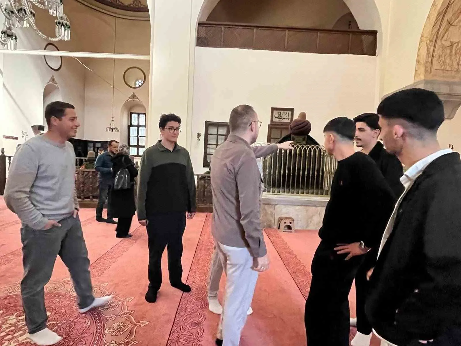 Emirdağlı öğrencilerden Afyonkarahisar’a tarih ve kültür yolculuğu