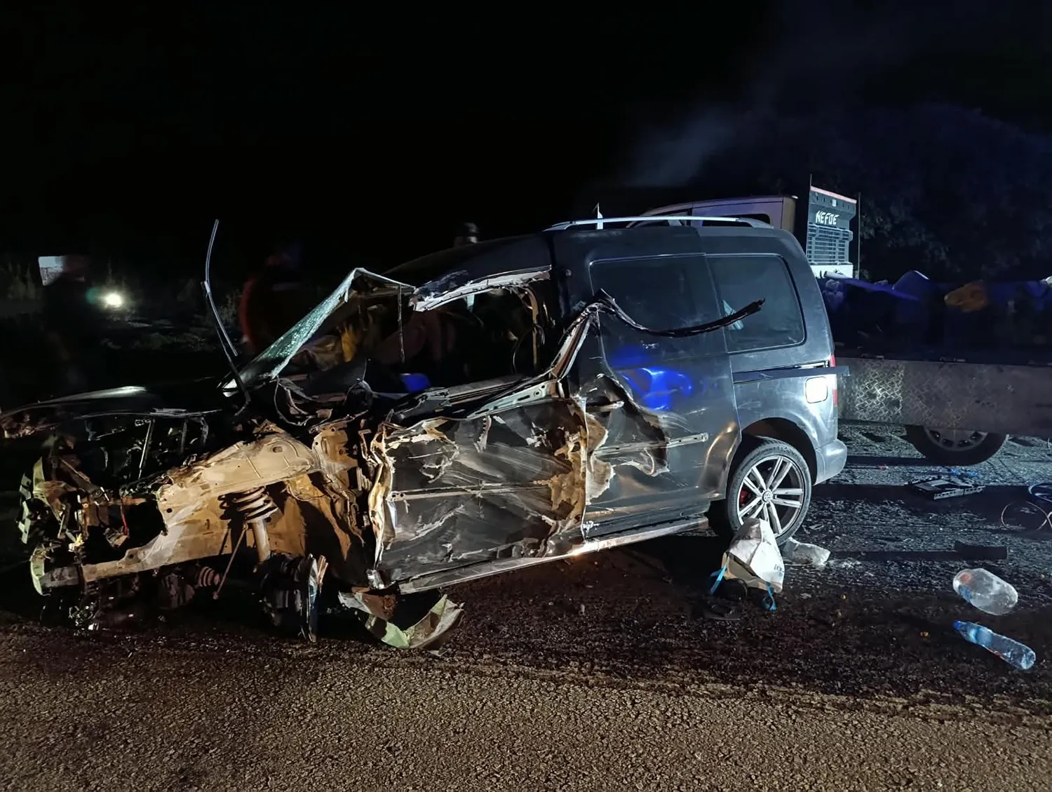 Manisa'da yol çalışması kabusa döndü: Zincirleme kazada 5 kişi hastanelik oldu