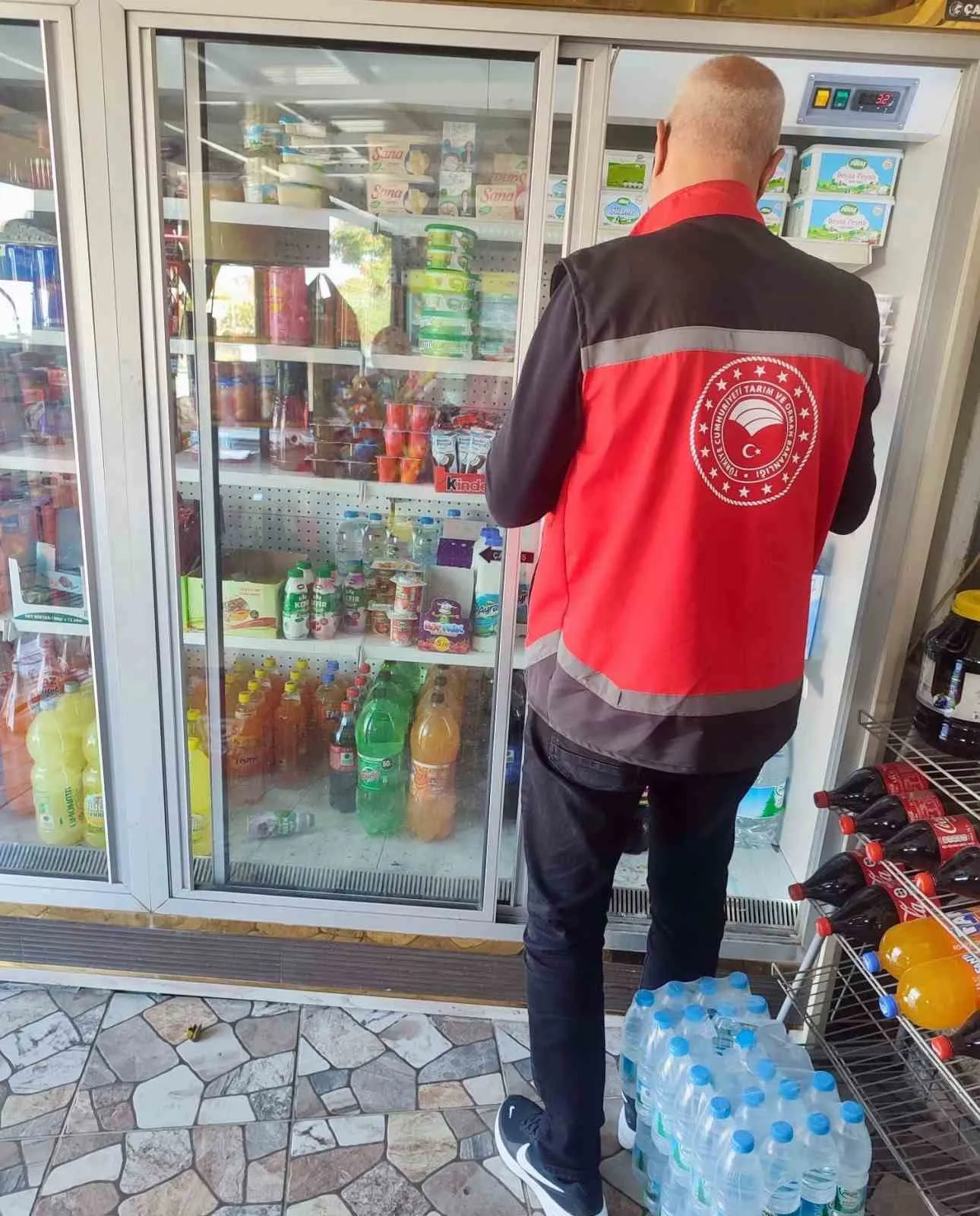 Afyonkarahisar'da gıda denetimlerinde sıkı takip: İki ilçede mercek altına alındı