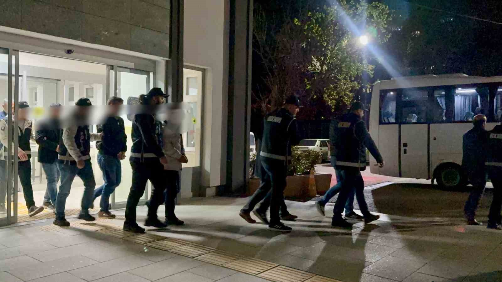 tokatta-ehliyet-sinavinda-yapay-zekali-joker-aday-operasyonu-14-tutuklama