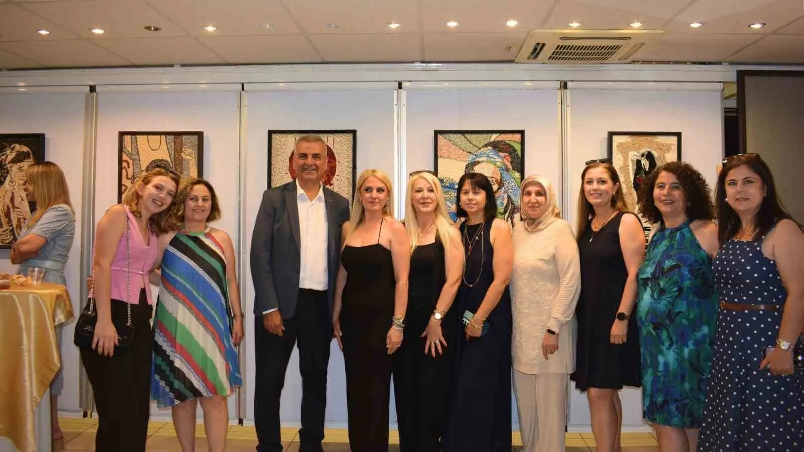 Sanatın kalbi Ege Üniversitesi’nde attı: Bir yıllık emeğin göz nuru sergisi