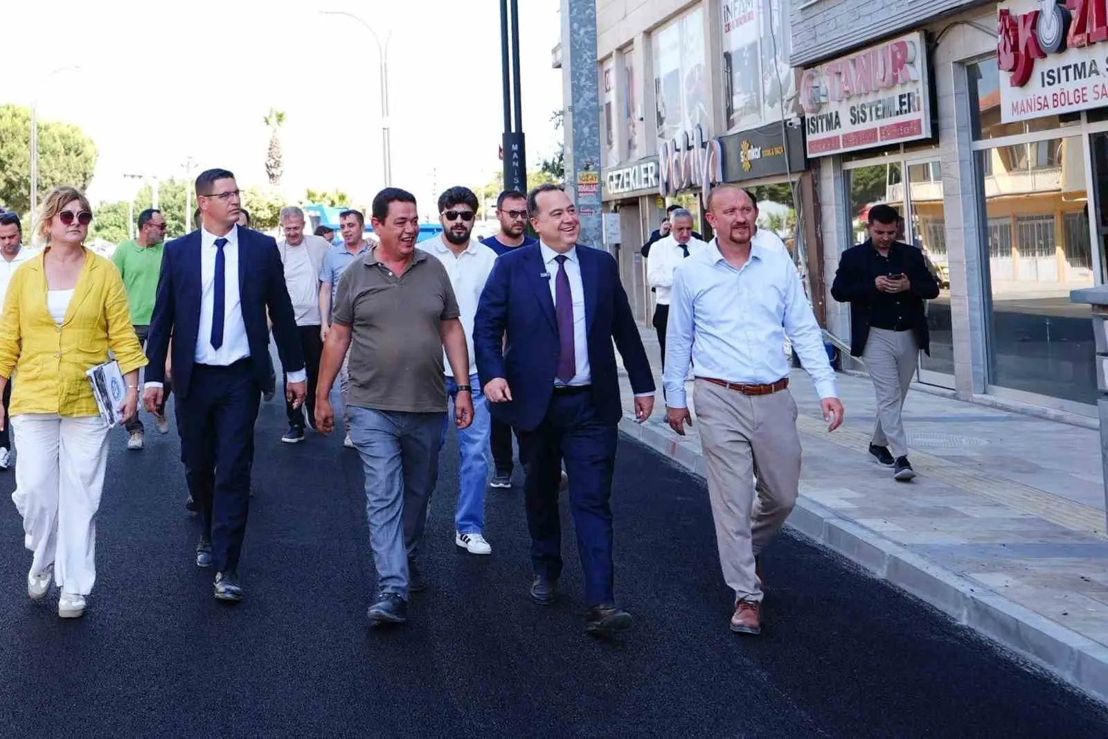 Saruhanlı'nın kalbinde dev dönüşüm: 7 Eylül Caddesi yeni yüzüne kavuşuyor