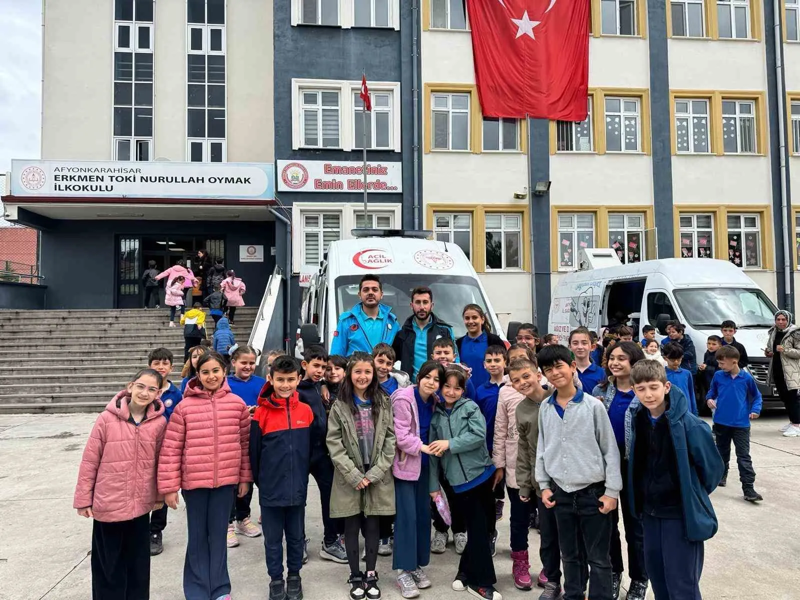 Afyonkarahisar'da 9 bin öğrenciye sağlık seferberliği