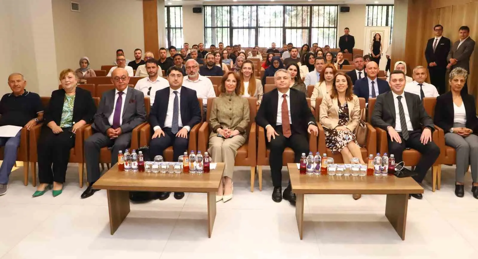 Kütahya’nın ihracat rotası çizildi: Hedef 1 milyar dolar barajını aşmak