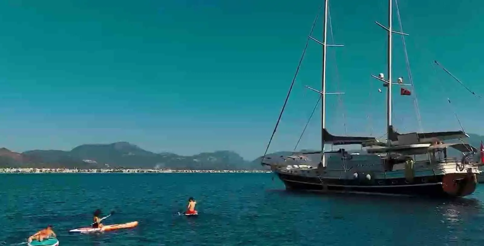 Mavi sularda izole tatil arayanların rotası Marmaris: Lüks yatlar ilgi odağı