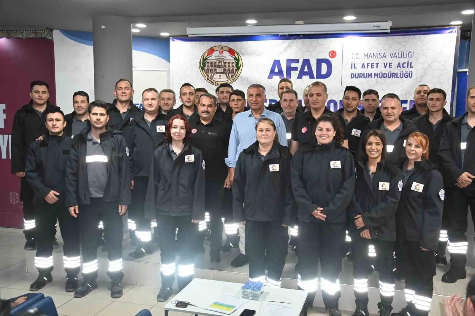 Manisa’da afetle mücadeleye profesyonel dokunuş: Sahada görev alacak ekipler sertifikalandırıldı
