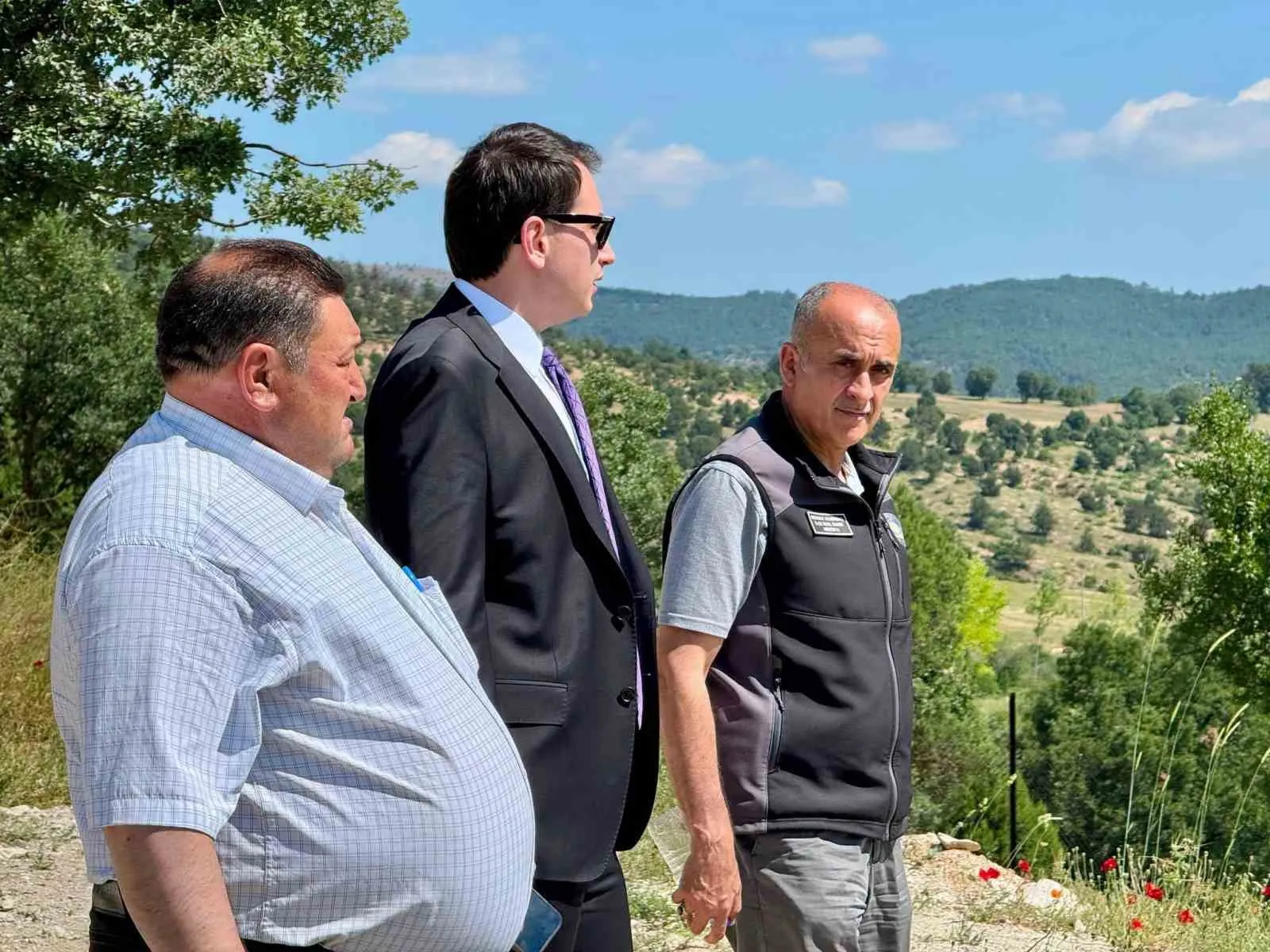 Hisarcık’ta saha mesaisi: Kaymakam Atam köy halkının taleplerine kulak verdi