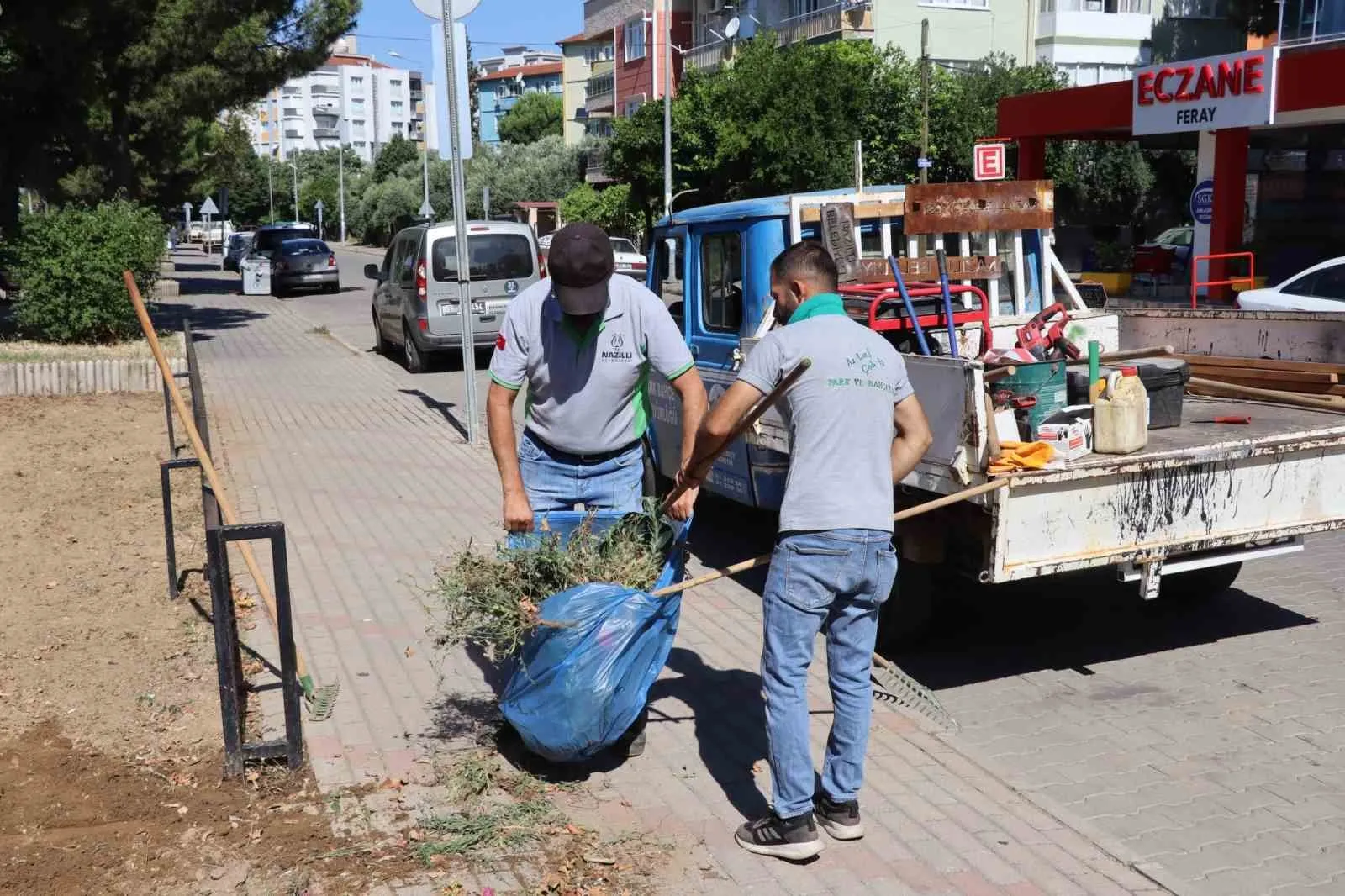 Nazilli’de parklar yaza hazırlanıyor: Çocuklar için güvenli, herkes için konforlu alanlar